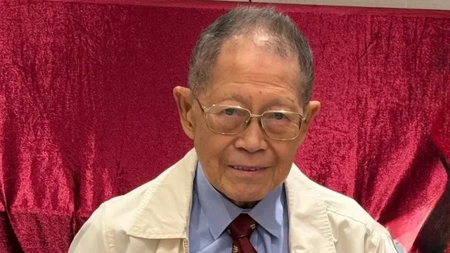 以德育人懷滄海，浤汨睿智任平生──念記馮以浤老師
