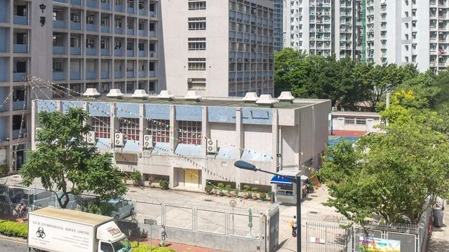 香港學校有教育價值觀的武器嗎？