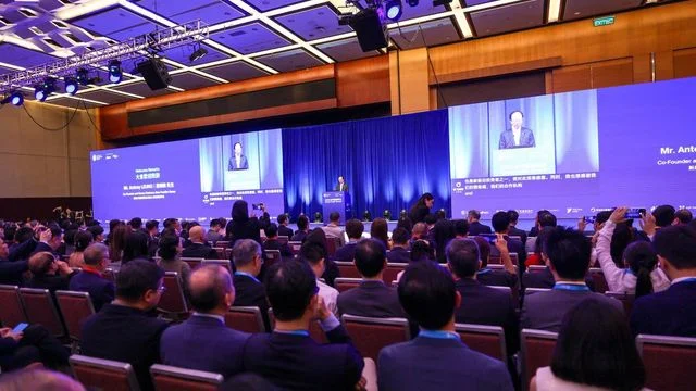 全球醫療峰會在港舉行 探討醫療創新落地 公衛系統未來路向