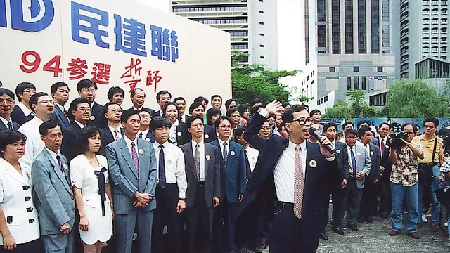 不能示弱