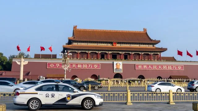 中國針對跨境詐騙犯罪的法律規管、外交聯盟與警務應對