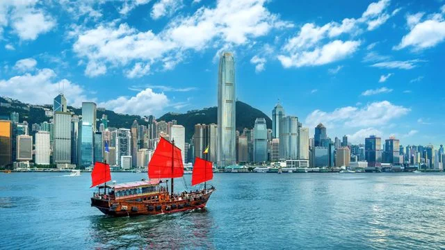 打造中外文化交流之都 香港正當其時