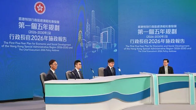 從董建華到李家超：五年規劃的關鍵