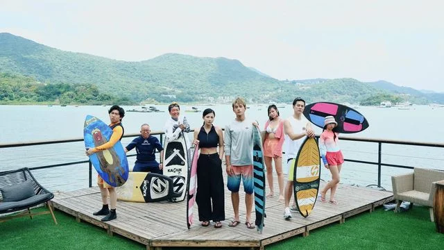 為存在主義者揭竿而起的《浪花男女》