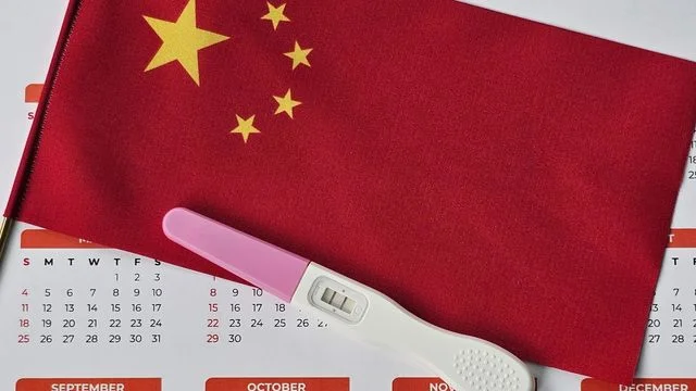 內地有人主張向不生育者徵稅