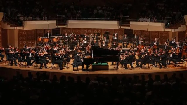 陸逸軒弱不禁風的蕭邦 廖國敏與港樂神級《火鳥》