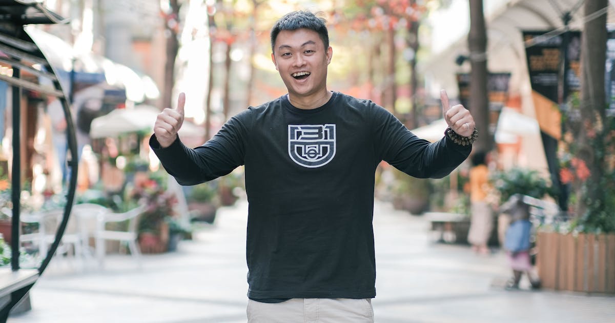 d7a25b0f-434f-4c68-a70d-