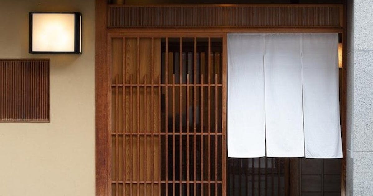 布料越髒代表生意越好？日本店家門口懸掛的暖簾背後，有什麼秘密？ - TNL The News Lens 關鍵評論網