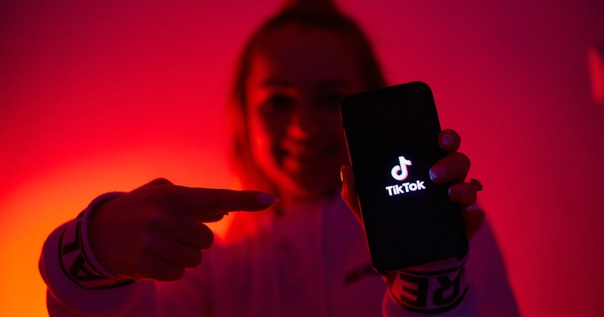 我的TikTok數位成癮實驗：演算法如何瓦解自律意志，三個月過去了我還沒刪