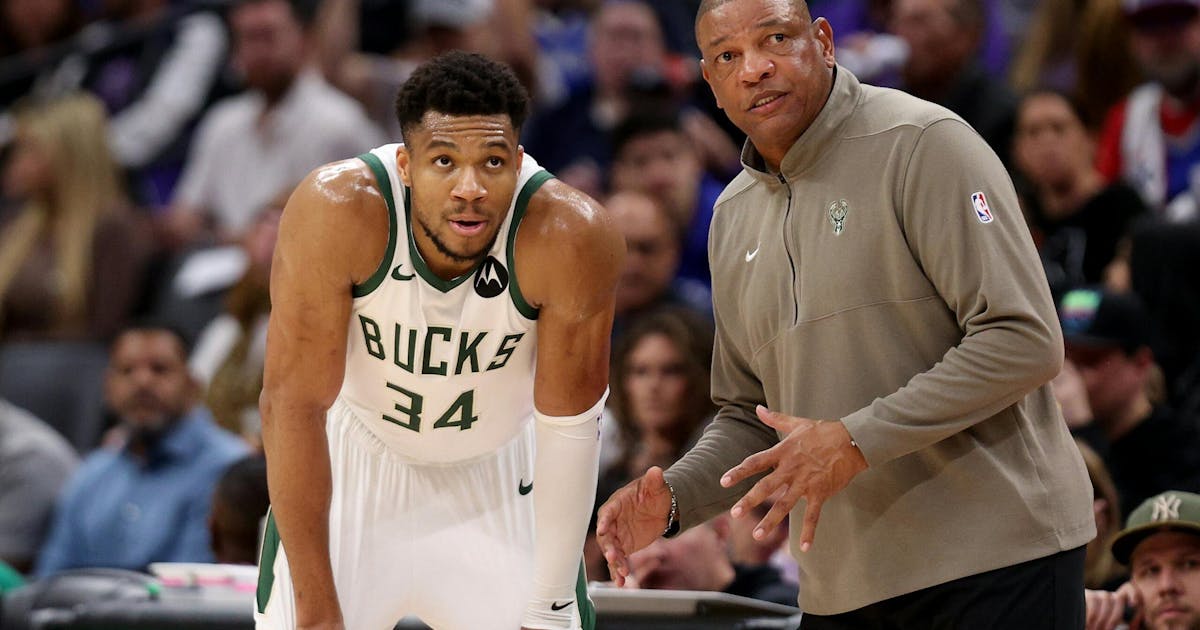 "Milwaukee Bucks in Crisis: Trade Rumors Swirl as Giannis Antetokounmpo’s Future Hangs in the Balance"