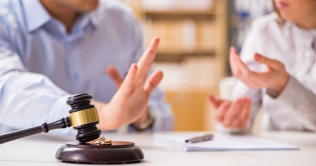 新竹分居夫硬上妻子遭判刑，看懂婚姻中的性自主權與刑法界線