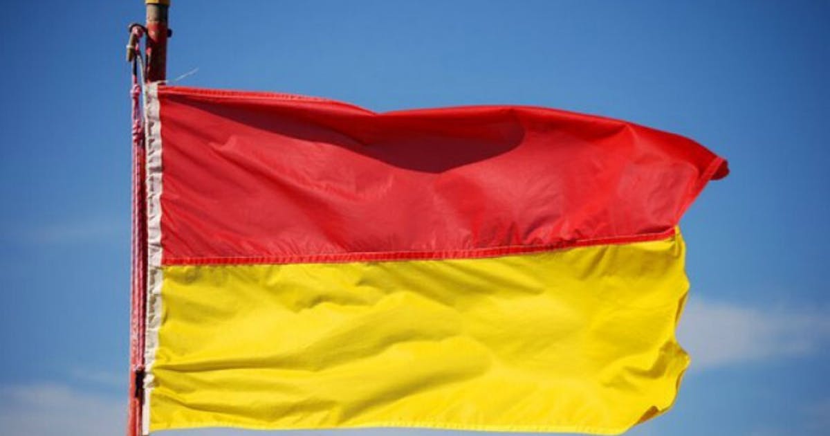 Red and Yellow | 文世昌 - 灼見名家