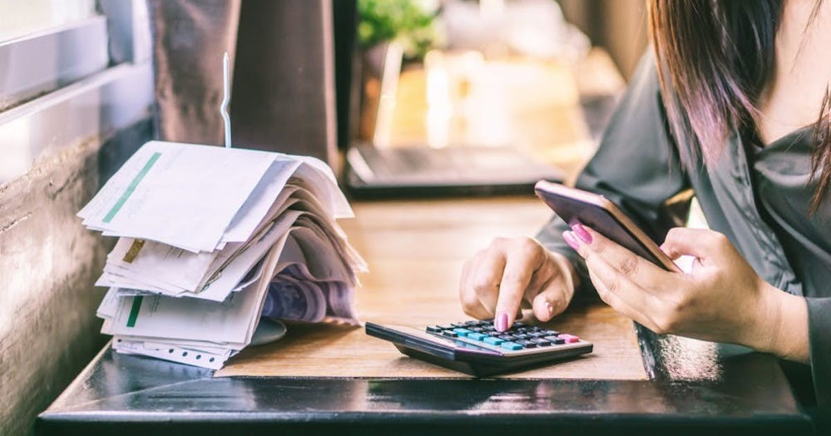 五月報稅季，綜合所得稅6大新制一次整理：四大超商取消健保卡認證服務