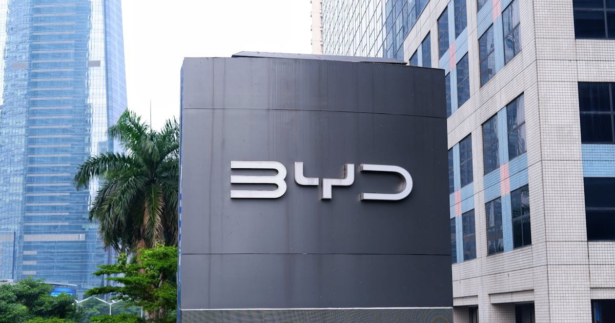 外媒：比亞迪 2025 銷量將超越特斯拉！年產 225 萬輛