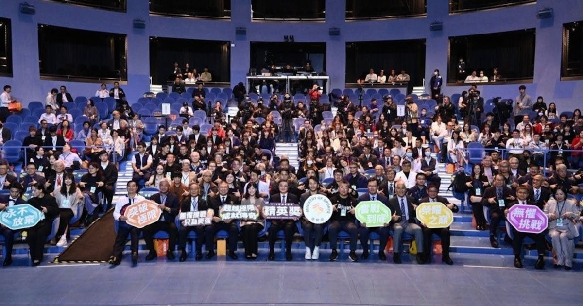 114年體育運動精英獎 陳傑憲、黃筱雯獲得最佳男運動員及女運動員獎