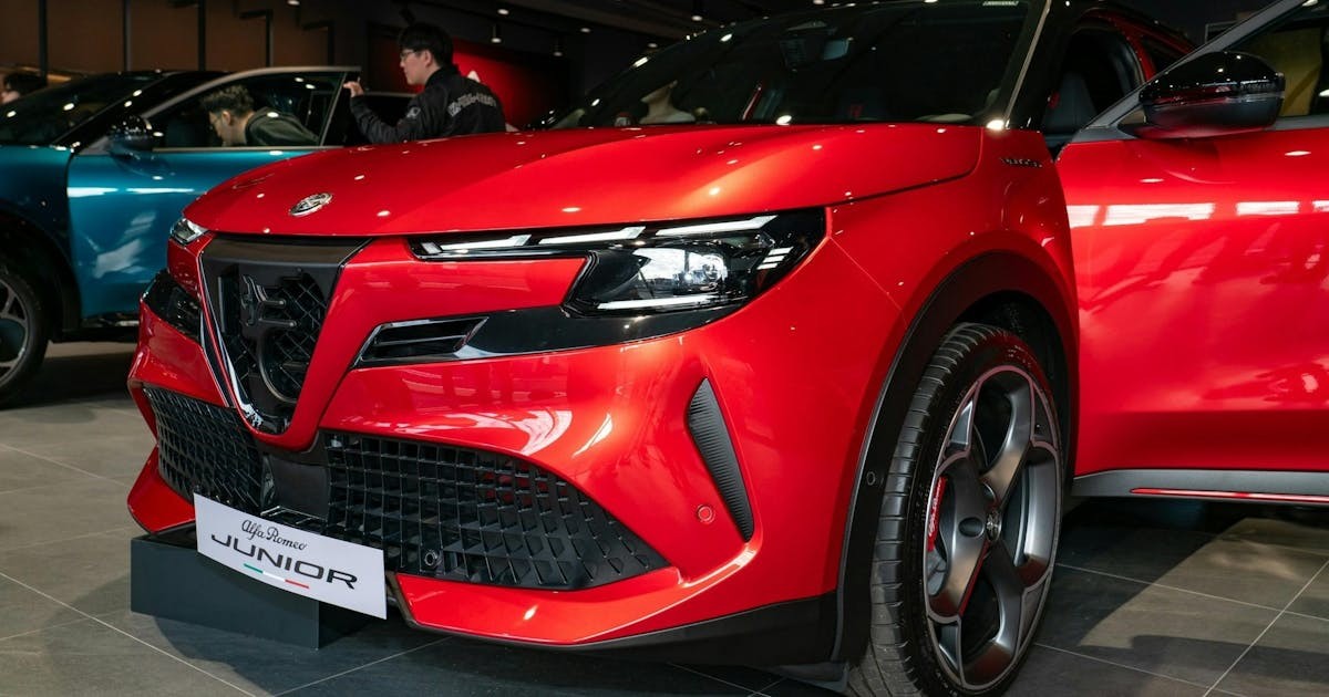 Alfa Romeo Junior Elettrica 280 Veloce 全台首現，純電 Fun Car 究竟有沒有市場呢？