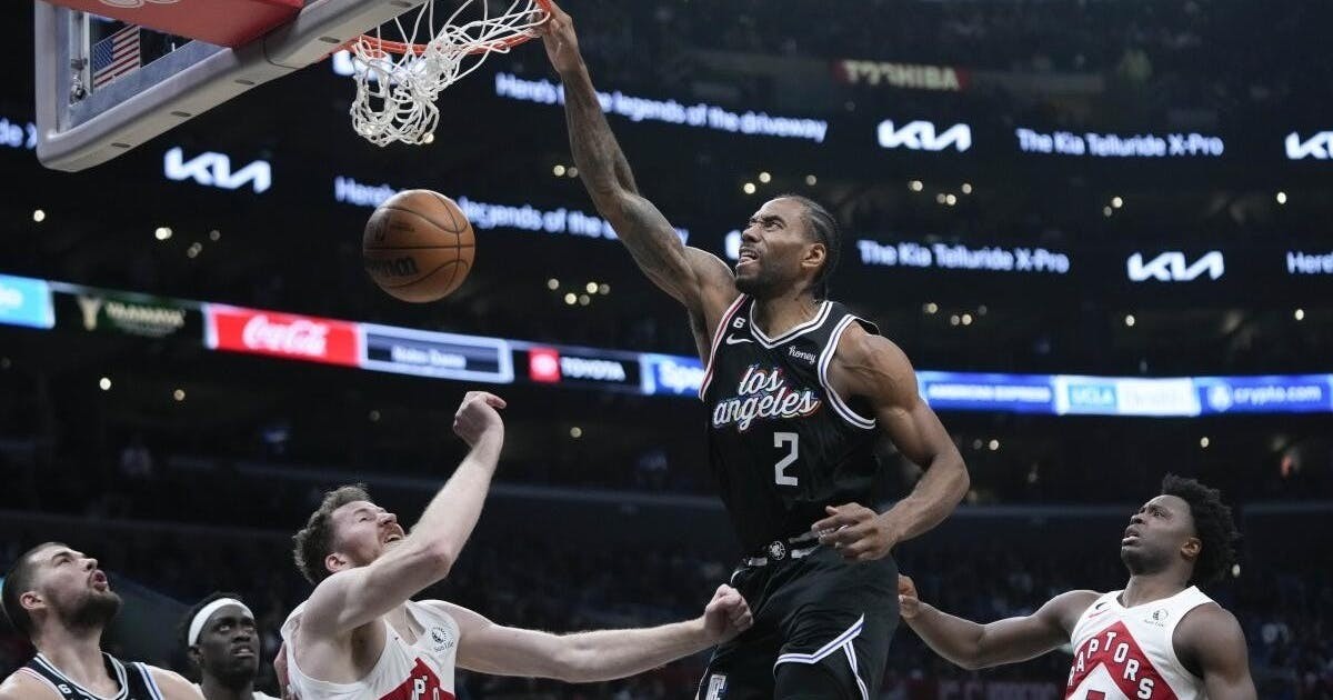 Kawhi Leonard進化論：三分重構攻擊曲線 中距離依舊致命