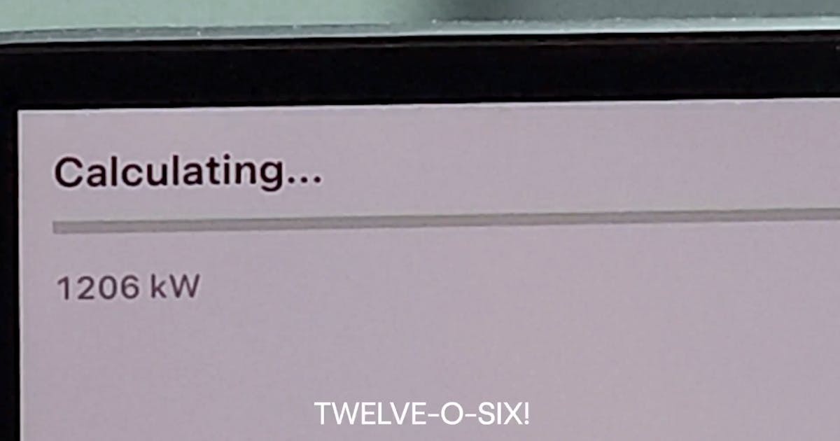 Tesla Semi MW 級充電現身，1.2 MW 高功率為長途電動貨運鋪路