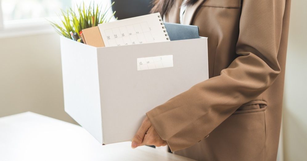 老闆陪國防部長看火箭，記者在捲舖蓋！貝佐斯《華郵》大砍 300 人