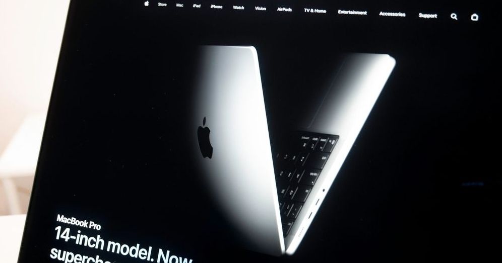 MacBook Pro 新機要再等等！彭博預測：3 月 2 日當週亮相