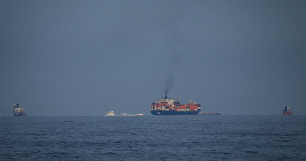 伊朗外長稱對所有人開放荷姆茲海峽，交戰國不在列；波灣國家受波及立場轉趨強硬