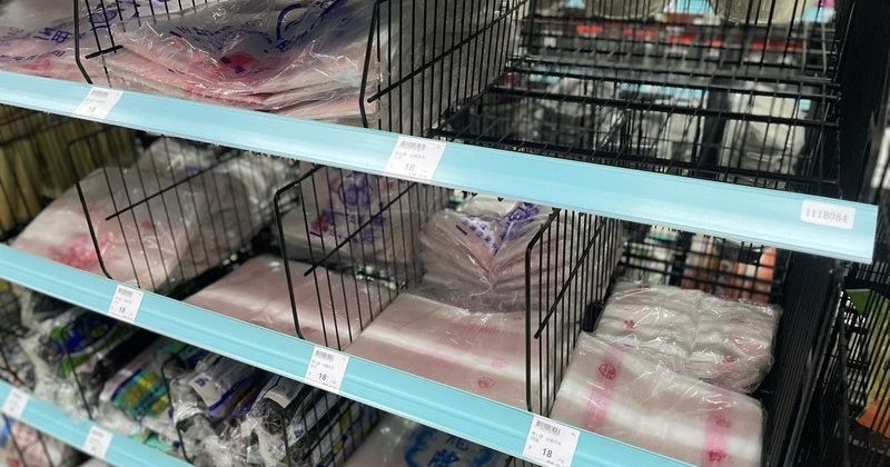 確保天然氣供應，中油每艘採購成本增加逾10億；塑膠原料攀高商品喊漲，石崇良：優先供醫療業