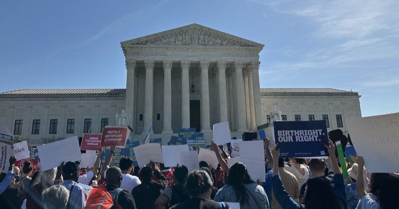 美出生公民權最高法院開庭！「黃金德案」後代旁聽，川普出席開總統先例