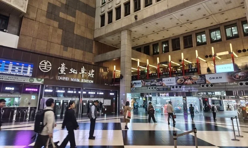 北車商場經營權易主：新光三越如何串聯北車、站前店、南西、雙子星，建構「西區消費廊帶」？