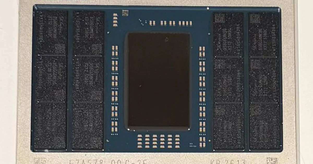 Elon Musk展示AI5晶片樣品並感謝台積電與三星，預告AI6、Dojo 3等晶片計畫正持續進行中