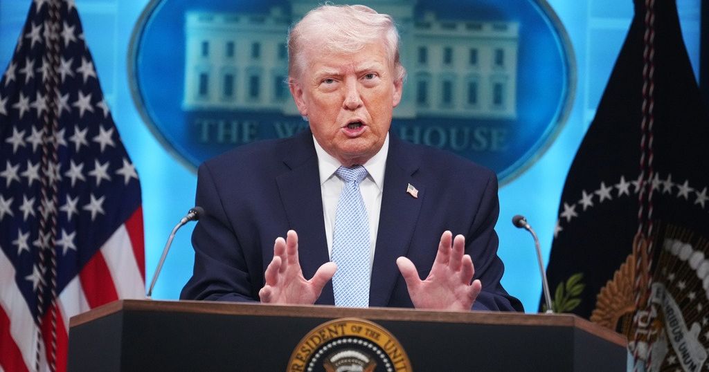 大限前川普同意暫停轟炸兩週，油價暴跌近18%、股市大漲，伊朗和平方案10點內容曝光