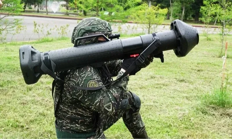 國軍「紅隼二型火箭彈」再進化：克服爆溫爆壓研製室內發射版、室外型穿甲深度達67公分