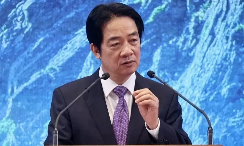 川普「不希望台獨」戳破民進黨大內宣，眼下台灣的當務之急是「凍結中華民國」
