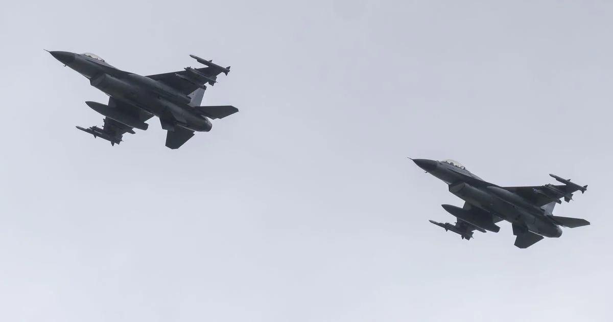 美軍最高將領稱烏克蘭F-16擊落首架俄軍戰機 展現防空實力進展 - Business Insider Taiwan