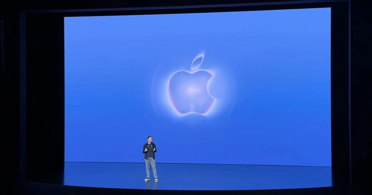 當 John Ternus 選擇將 AI 置於所有硬體產品之前:2026 iPhone 發表會快評